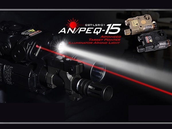 Boitier PEQ-15 w/ Lampe + Laser Noir (Element) - Lampe Airsoft