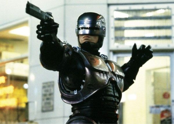 la réplique de robocop