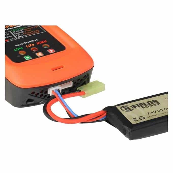 Chargeur de batterie multifonctions (Li-Fe / LiPo v4 / NiMh / lion / nicd /  pb) - asg _ Batteries / Chargeurs batteries airsoft